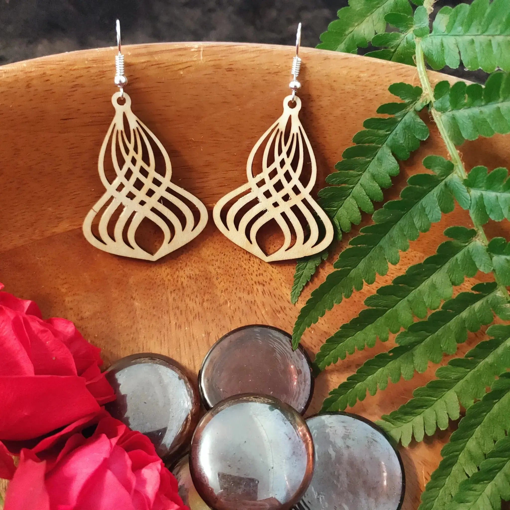 Lantern Natural Earrings
