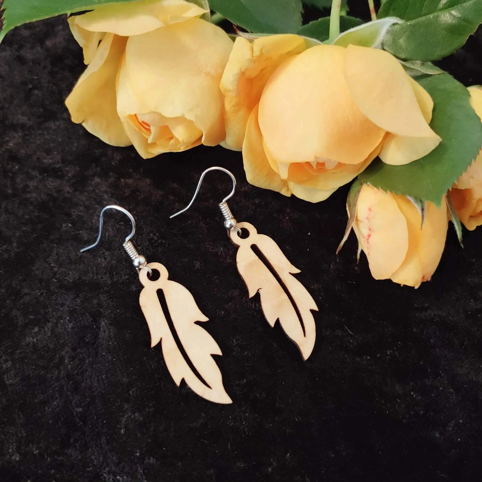 Leaf Natural Earrings