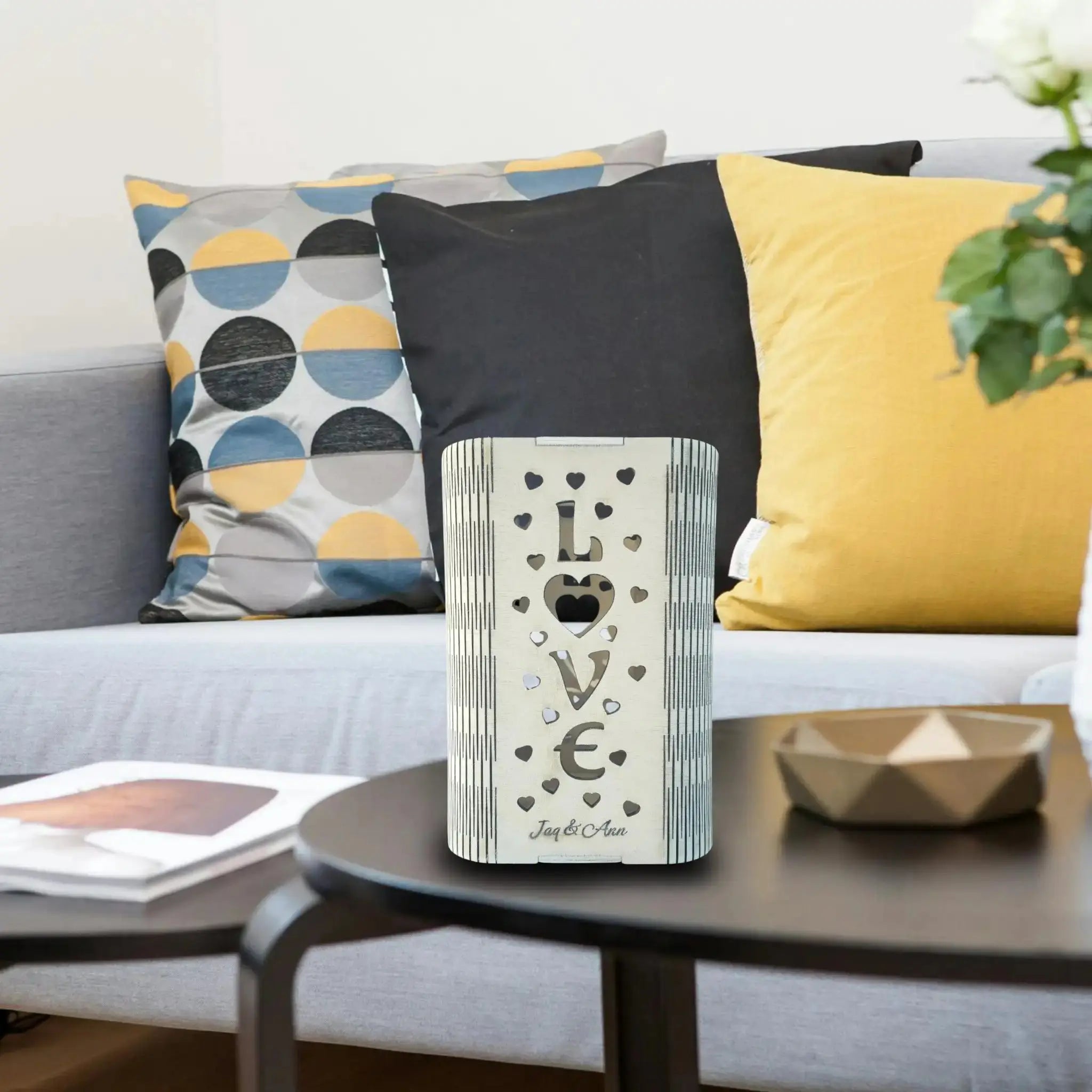 Love Design Tealight Lantern Burn Wow