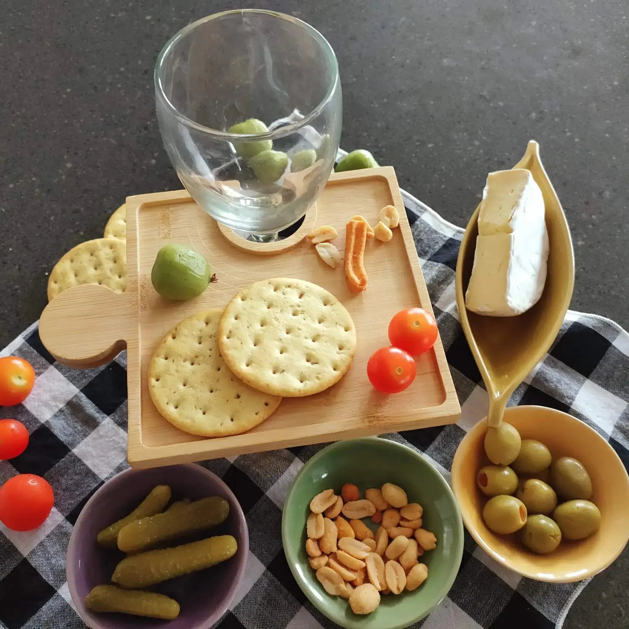 Wine Designs Puzzle Snack Trays (Set of 4) Burn Wow